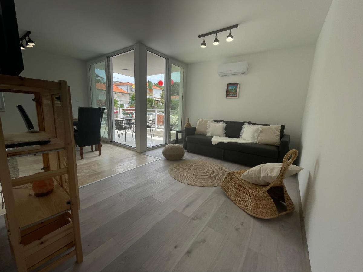 Vila Regina Apartment Paloma With Swimming Pool Jezera Exterior photo