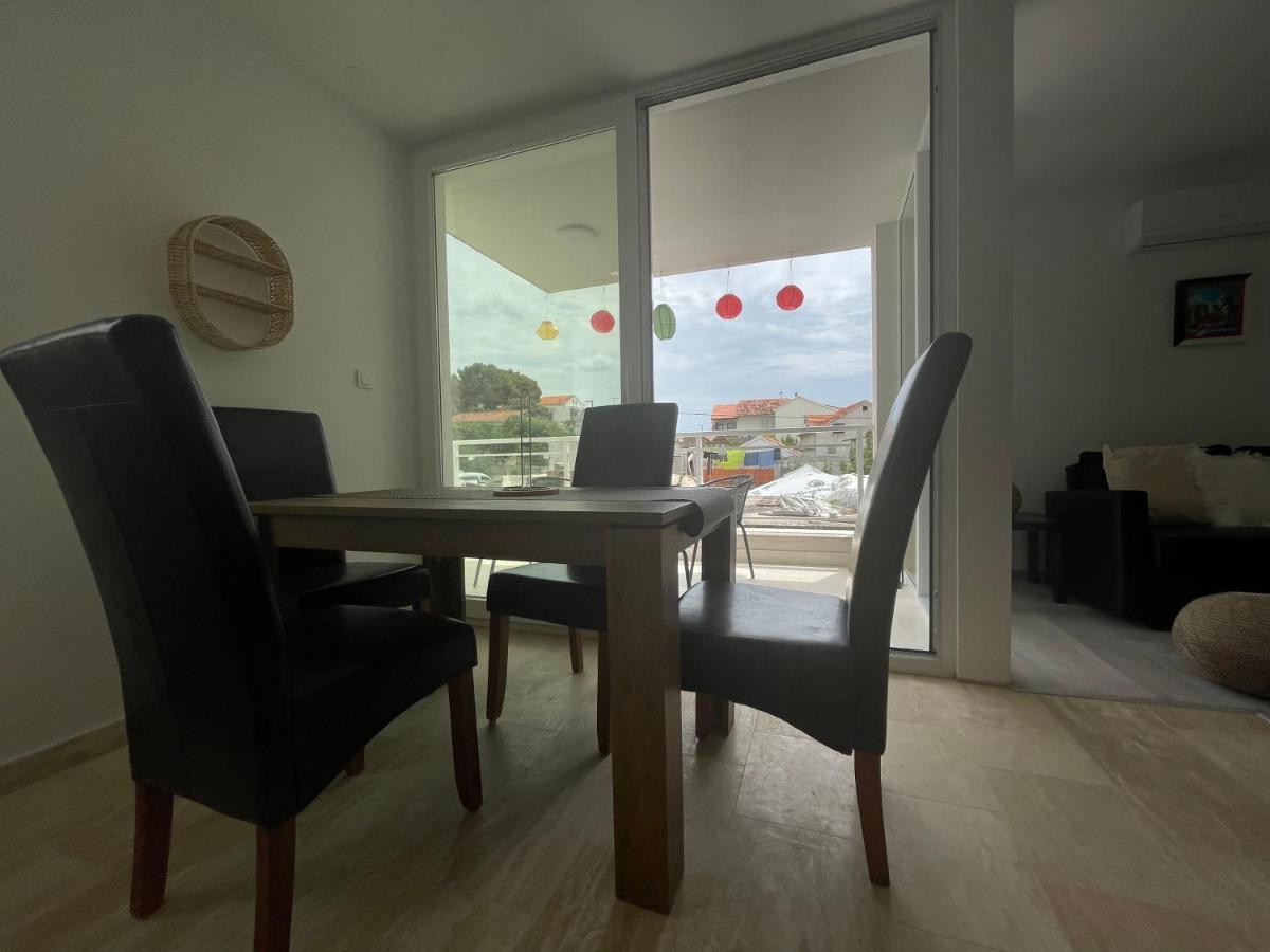 Vila Regina Apartment Paloma With Swimming Pool Jezera Exterior photo