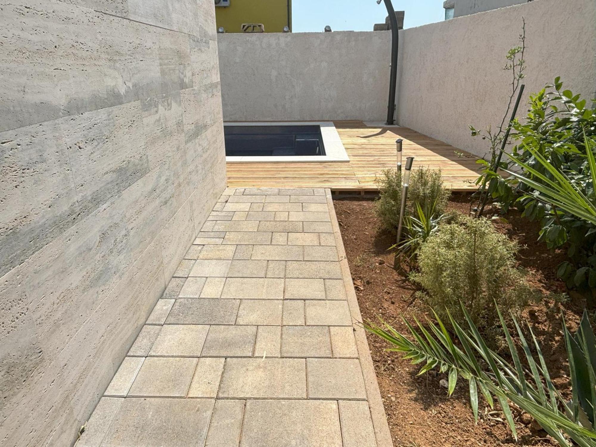 Vila Regina Apartment Paloma With Swimming Pool Jezera Exterior photo